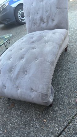 Gray Tufted Velvet Chaise Lounge