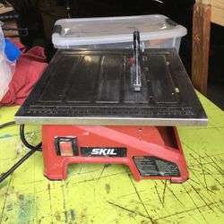 Wet Saw For Tile Work