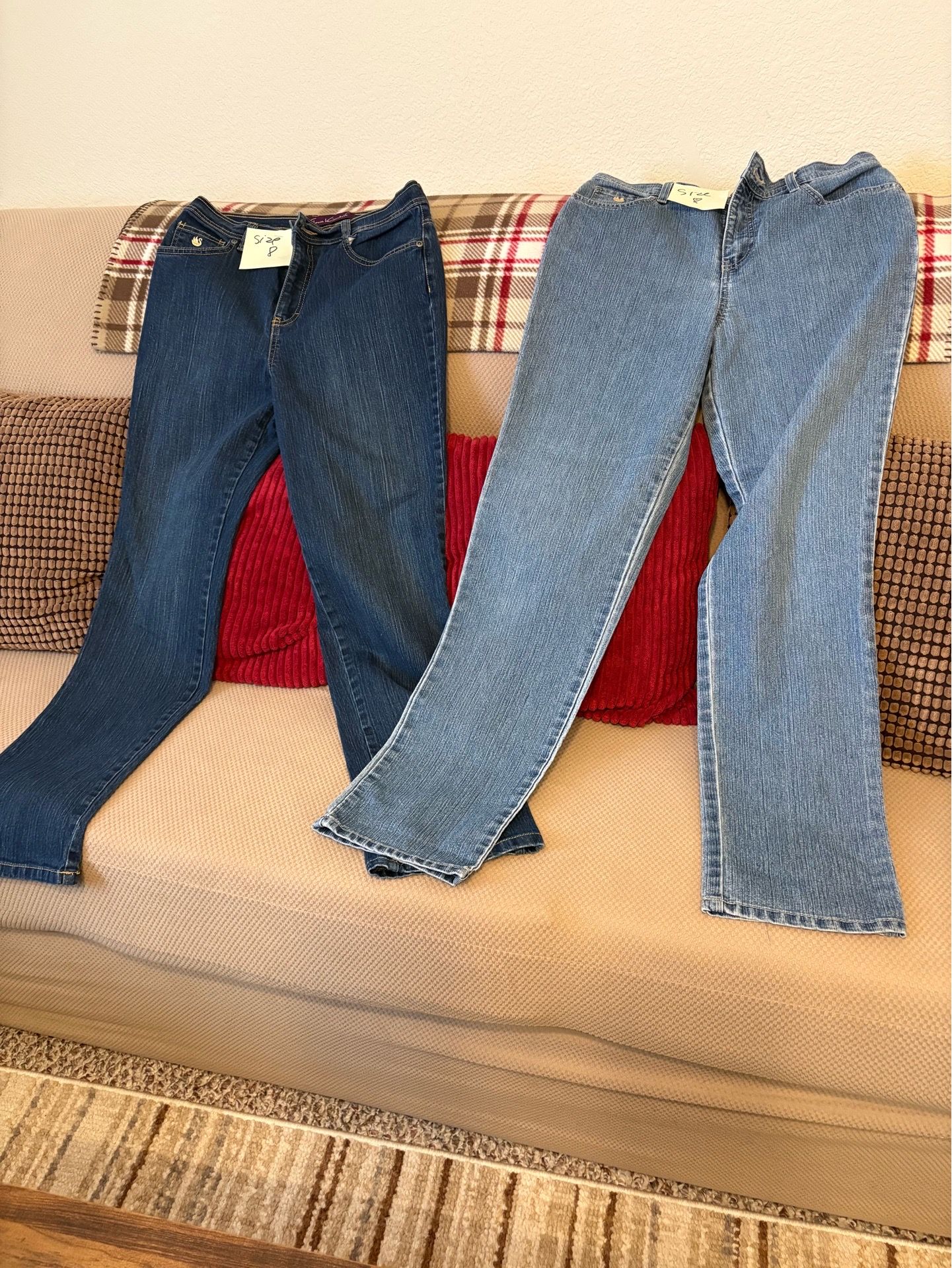 Ladies Levi’s size 8