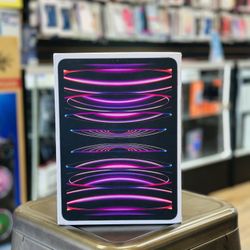 iPad Pro 6th Gen 12.9 Inch