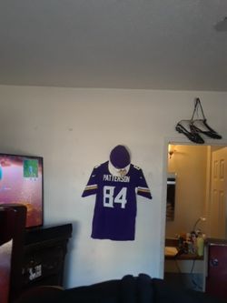 Vikings hat and jersy