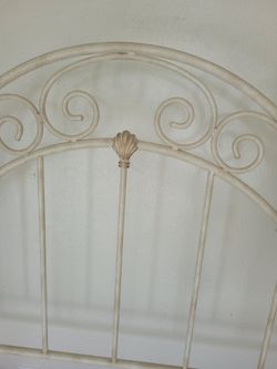 Metal headboard bed frame