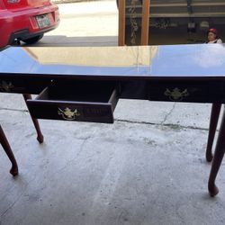 BEAUTIFUL ANTIQUE TABLE GOOD WOOD 