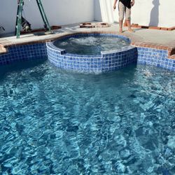 Pool Tile Design 