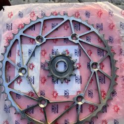 Yz125 sprocket ( rear And Front Sprocket)