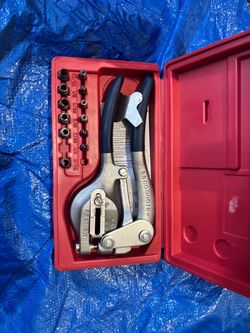 Roper Whitney Punch Kit with Case