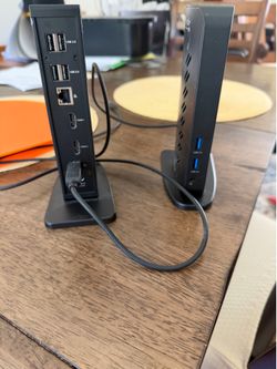 Display link plug & play towers
