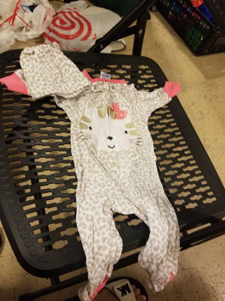 Baby girl 0 to 3 month's onesies