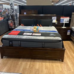 A King Bedroom Set Four Piece