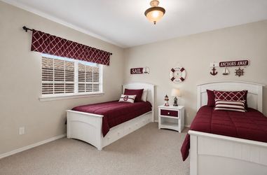 2 Twin beds with panel bed’s / color White