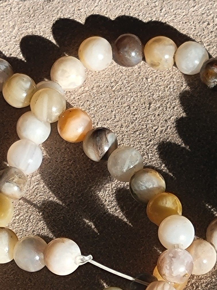 20pcs. Natural Mookaite Crystal Beads 4mm 