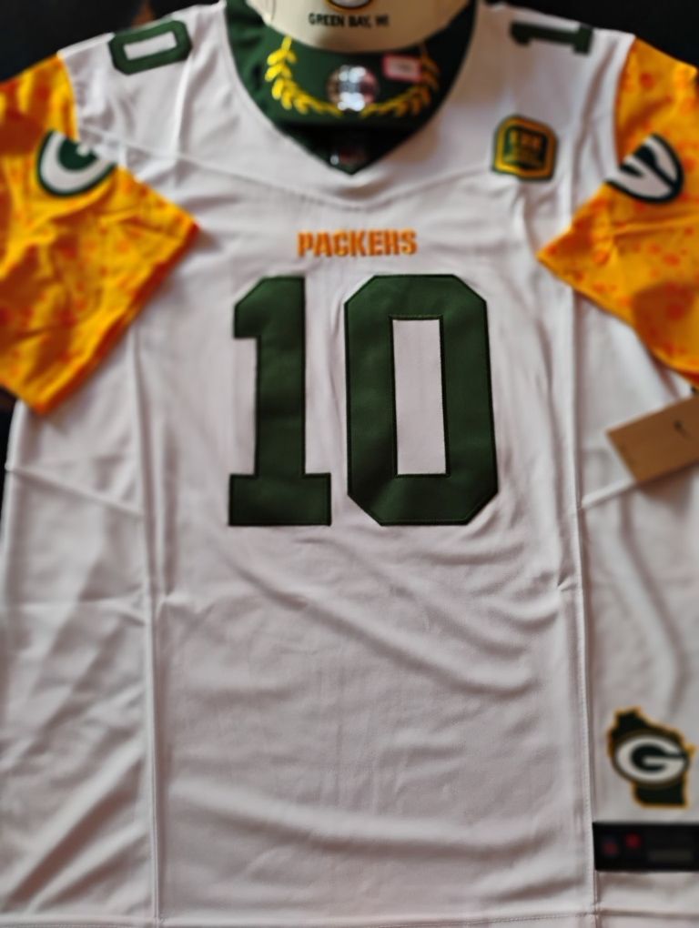Love Greenbay Packers Jerseys