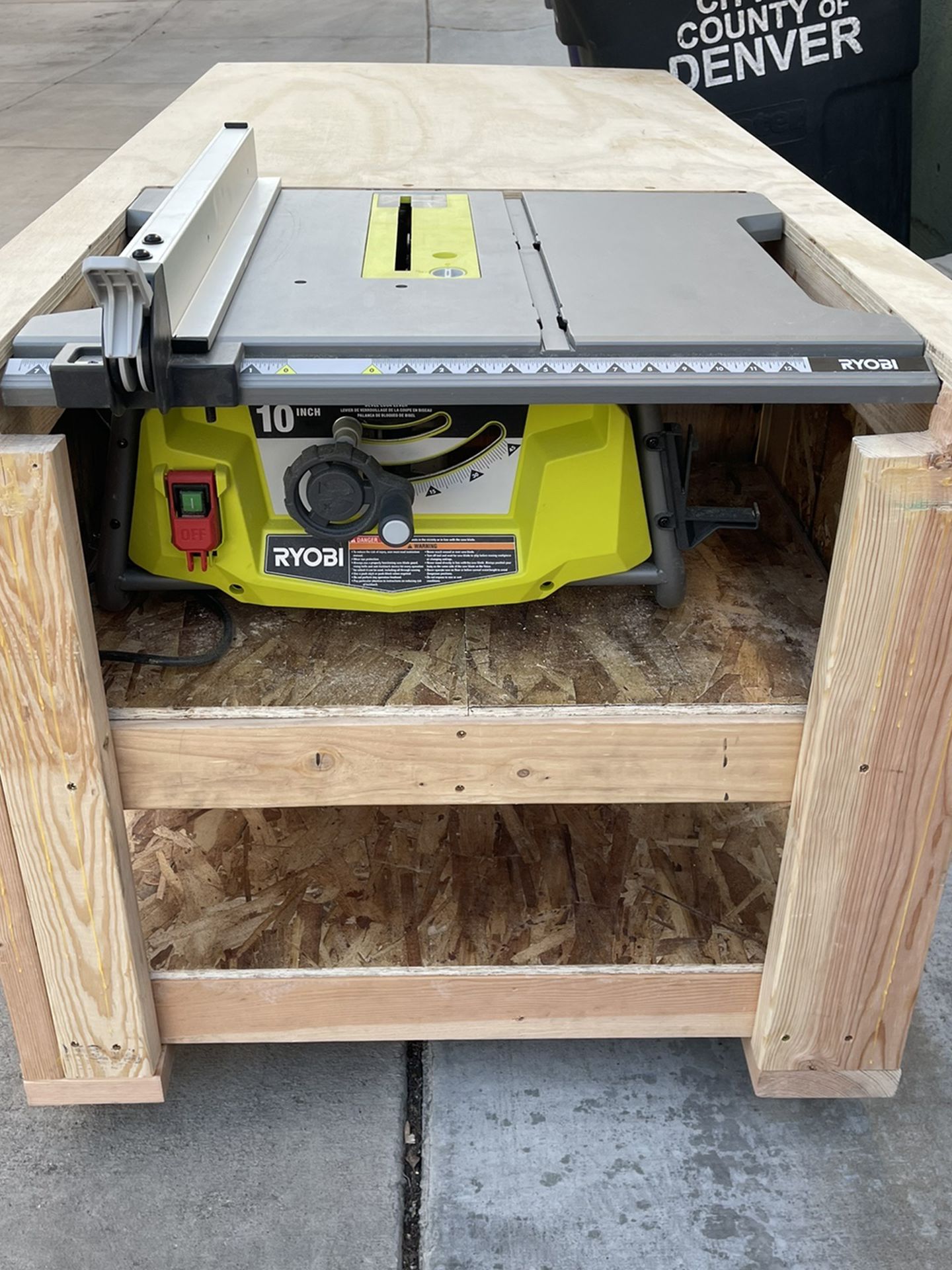 Mobile Workbench with RYOBI 15 Amp 10 in. Table Saw