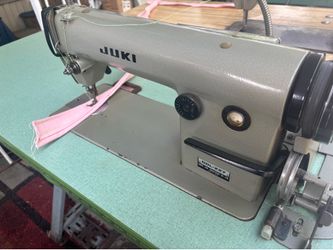 Máquina industrial Juki
