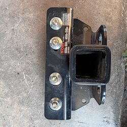 21 AND UP FORD BRONCO CURT HITCH