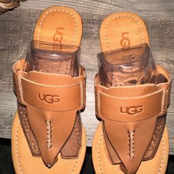 NEW Ugg Women’s Sandals Size 6