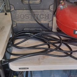 Air Compressor And 18 Gauge Air Nailer