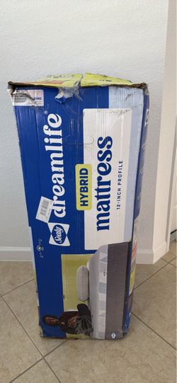 Sealy Dreamlife 12” Hybrid Mattress, KING, NEW