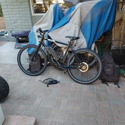 Radmission Electric Bike With Keys And Charger 