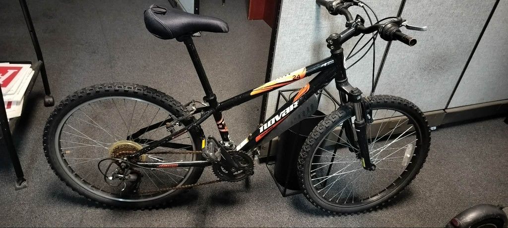 24 inch Novar tractor bicycle