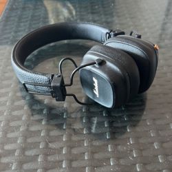 Marshall Bluetooth Headphones 