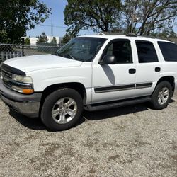 04 Chevy Tahoe 