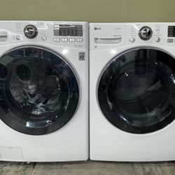 LG Xl Capacity Electric Washer & Dryer 