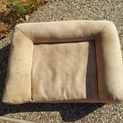 Pet Bed (For Small/medium Pets)