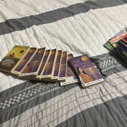 86 Books For 40$ (Negociable)