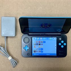 Nintendo 2DS XL JAN-001 Black Turquoise Handheld Gaming System Console Video Gamer Game Lightweight Portable Game Cartridge Wifi Touchscreen 