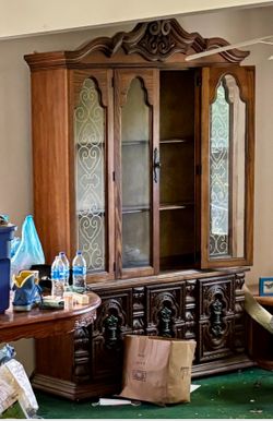 China Wooden Cabinet