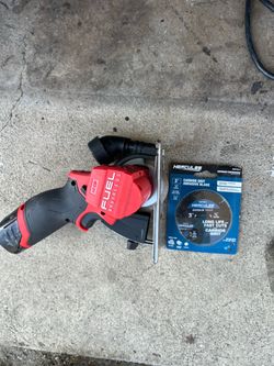 Milwaukee M12 Fuel Brushless Cut-Off Tool