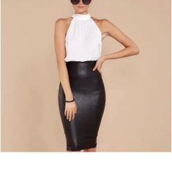 Spanx Faux Leather Pencil Skirt NWT SIZE M