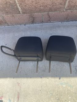 Challenger Head Rest 