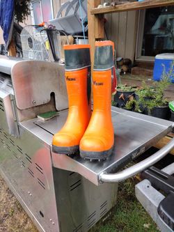  New Boots  Zize 11 