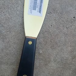 WESTWARD Scraper: Bld. Mat. Brass, Hdl. Mat. Polypropylene, Stiff, Tapered Bld. Shape