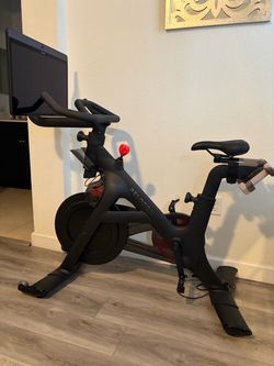 Peloton Indoor Exercise Bike