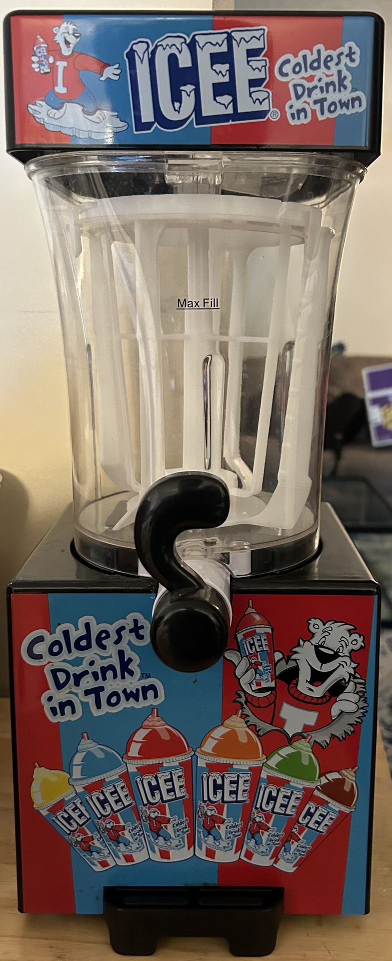 Icee Machine/ Slushie Machine for Sale in Santa Clara, CA - OfferUp