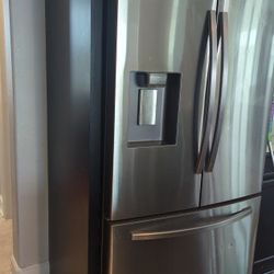 Samsung Stainless Steel Refrigerator 