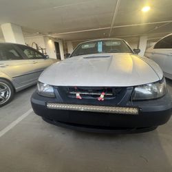 2002 Ford Mustang