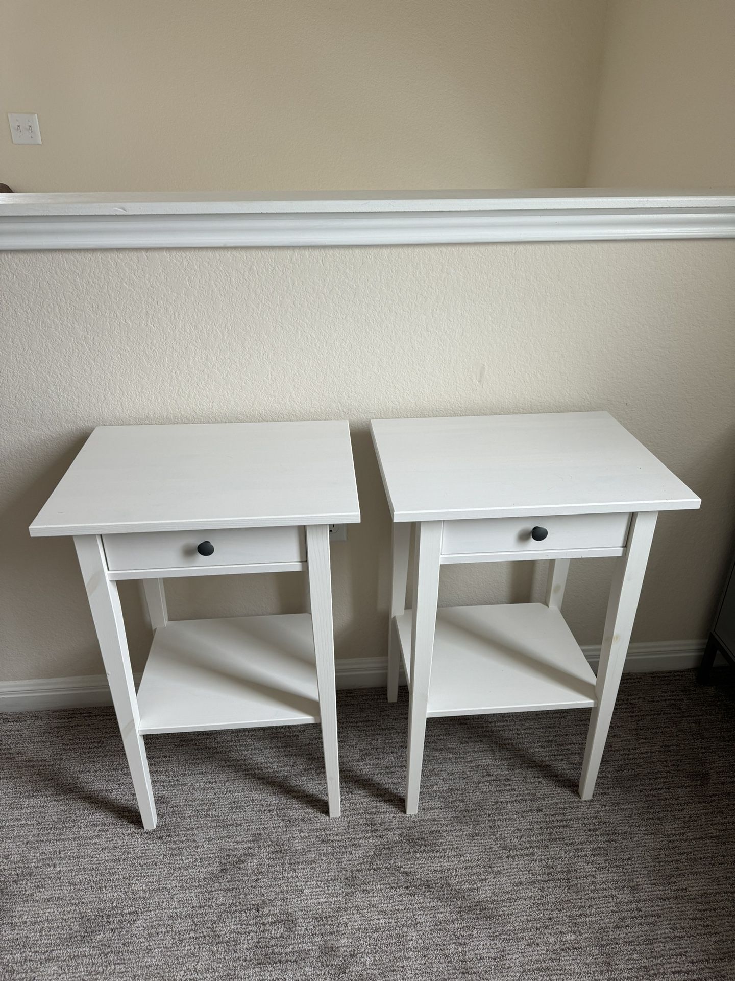 IKEA White Hemnes Wood One Drawer Night Stands Bedside Tables