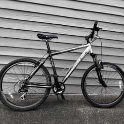Trek 4300