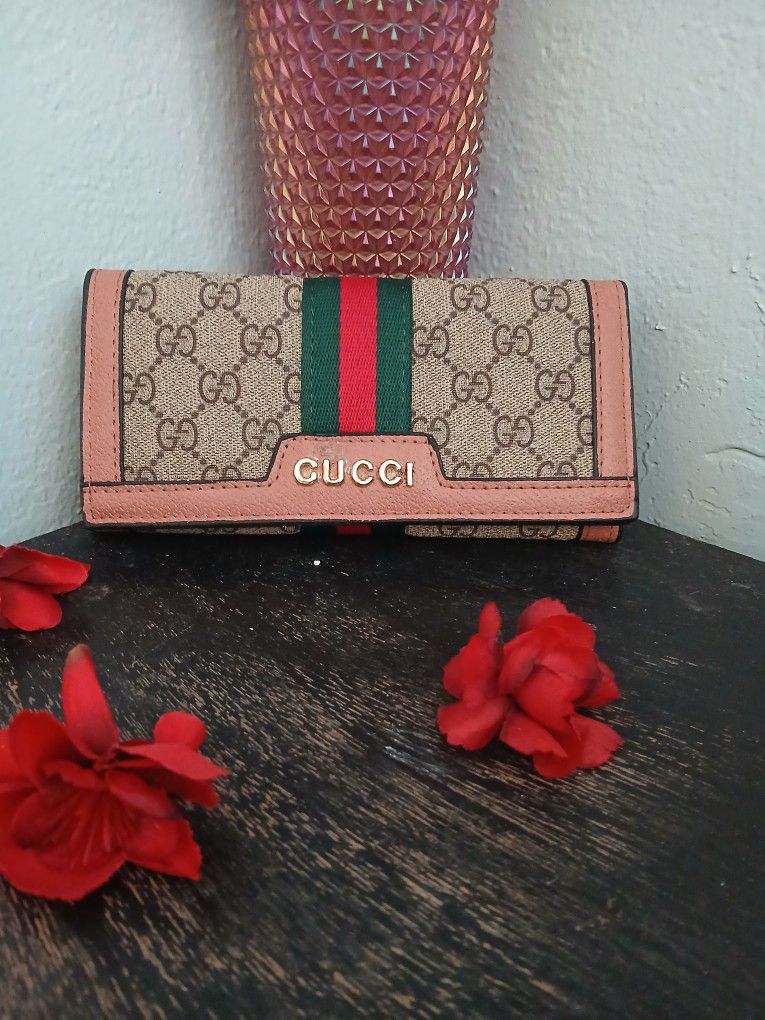 Pink Gucci Wallet