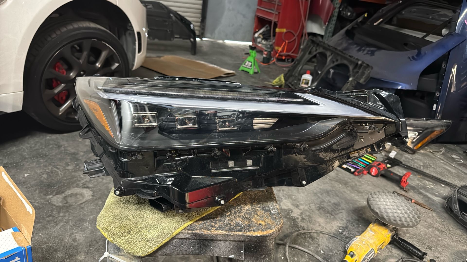 2023 2025 Lexus NX350 Right Headlight