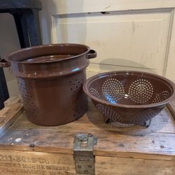 Vintage Colander And Double Boiler Insert. 