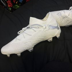 PUMA FUTURE 7 ULTIMATE SIZE 9.5