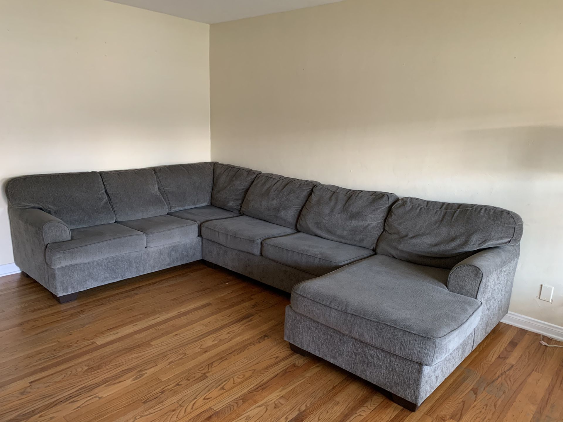 Sectionals sofa