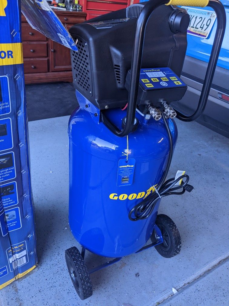 GOODYEAR Horsepower 20 Gallon Vertical Portable Digital