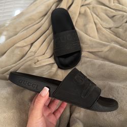 Gucci Black Rubber Slides