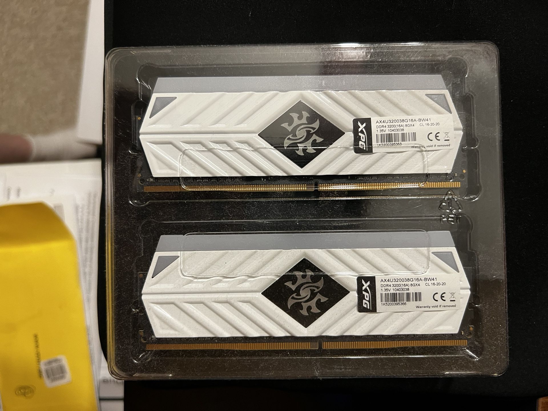XPG SPECTRIX D41 GB RAM 8GB (2X8GB) DDR4 3200MHZ AX4U320038G16A-BW41